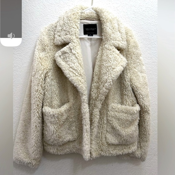 Sanctuary Jackets & Blazers - NWT Sanctuary Womens Ivory Faux Fur Pocketed Wrap Jacket Coat M medium orig$149.